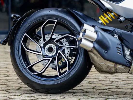 DUCATI-DIAVEL V4 DUCATI-DIAVEL V4-2025