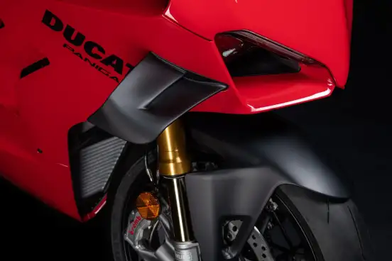DUCATI-PANIGALE V4 S-2024