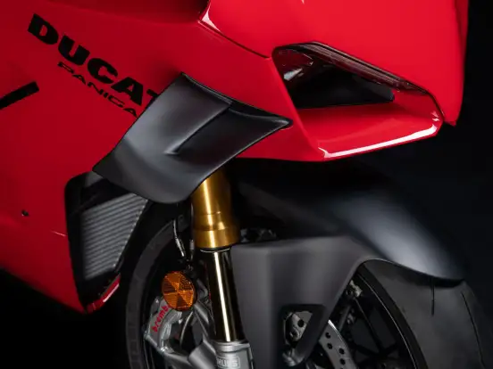 DUCATI-PANIGALE V4 S DUCATI-PANIGALE V4 S-2024