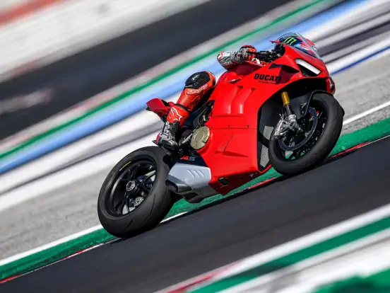 DUCATI-PANIGALE V4 S DUCATI-PANIGALE V4 S-2024