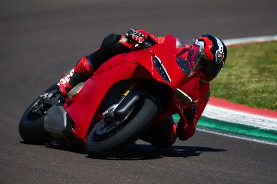DUCATI-PANIGALE V4 S DUCATI-PANIGALE V4 S-2025