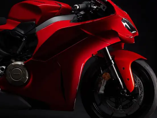 DUCATI-PANIGALE V4-2025