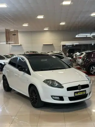 FIAT BRAVO 1.8 SPORTING 16V FLEX 4P AUTOMATIZADO