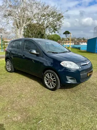 FIAT PALIO 1.0 MPI ATTRACTIVE 8V FLEX 4P MANUAL FIAT PALIO 1.0 MPI ATTRACTIVE 8V FLEX 4P MANUAL