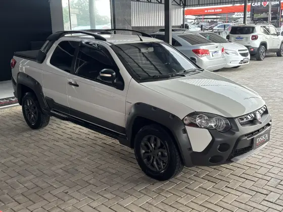 FIAT STRADA 1.8 MPI ADVENTURE CD 16V FLEX 3P AUTOMATIZADO FIAT STRADA 1.8 MPI ADVENTURE CD 16V FLEX 3P AUTOMATIZADO