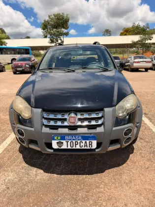 FIAT STRADA 1.8 MPI ADVENTURE CD 8V FLEX 2P MANUAL FIAT STRADA 1.8 MPI ADVENTURE CD 8V FLEX 2P MANUAL