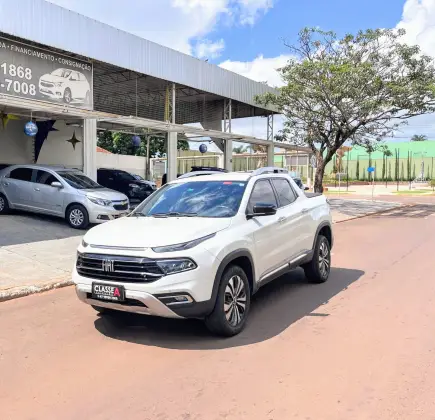 FIAT TORO 1.3 TURBO 270 FLEX VOLCANO AT6 FIAT TORO 1.3 TURBO 270 FLEX VOLCANO AT6