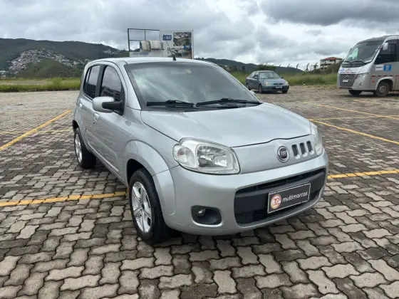 FIAT UNO 1.0 EVO VIVACE 8V FLEX 4P MANUAL