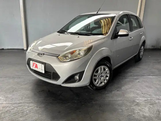 FORD FIESTA 1.0 ROCAM HATCH 8V FLEX 4P MANUAL