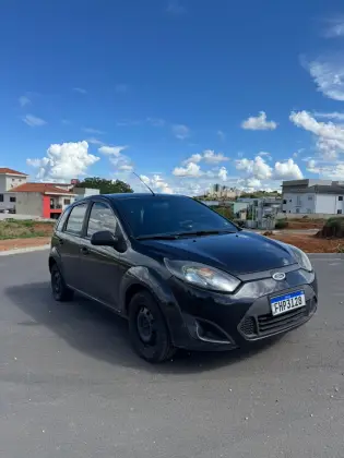 FORD FIESTA 1.0 ROCAM HATCH 8V FLEX 4P MANUAL