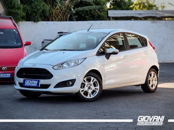 FORD FIESTA 1.6 SE HATCH 16V FLEX 4P MANUAL FORD FIESTA 1.6 SE HATCH 16V FLEX 4P MANUAL