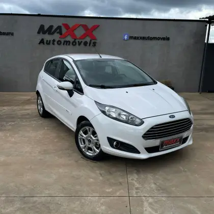 FORD FIESTA 1.6 SE HATCH 16V FLEX 4P POWERSHIFT
