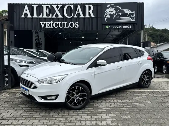 FORD FOCUS 2.0 TITANIUM 16V FLEX 4P POWERSHIFT