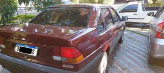FORD-VERSAILLES-1996