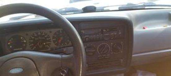 FORD-VERSAILLES-1996
