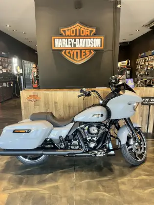 HARLEY-DAVIDSON ROAD GLIDE HARLEY-DAVIDSON ROAD GLIDE