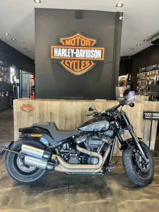 HARLEY-DAVIDSON SOFTAIL FAT BOB 114 