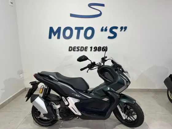 HONDA ADV 