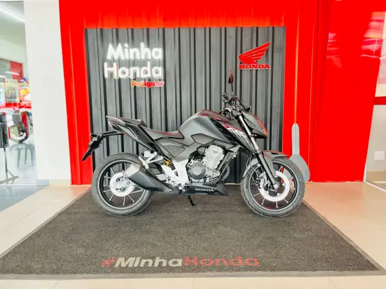 HONDA CB 300F TWISTER CBS 