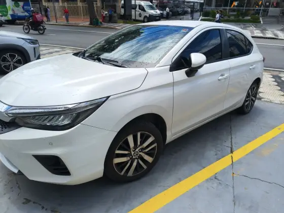 HONDA CITY 1.5 i-VTEC FLEX HATCH EXL CVT