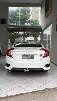 HONDA CIVIC 1.5 16V TURBO GASOLINA TOURING 4P CVT