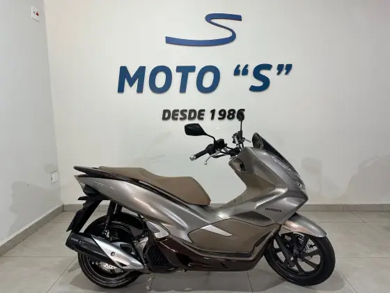 HONDA PCX DLX 