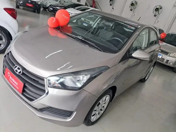HYUNDAI HB20 1.0 COMFORT 12V FLEX 4P MANUAL HYUNDAI HB20 1.0 COMFORT 12V FLEX 4P MANUAL