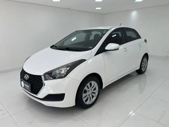 HYUNDAI HB20 1.0 COMFORT PLUS 12V FLEX 4P MANUAL
