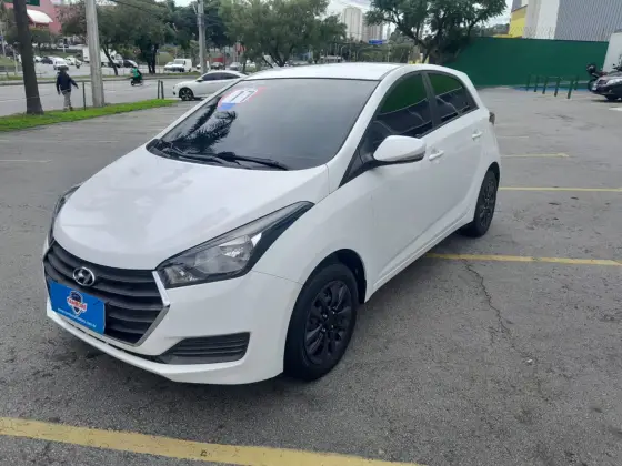 HYUNDAI HB20 1.6 COMFORT STYLE 16V FLEX 4P AUTOMÁTICO