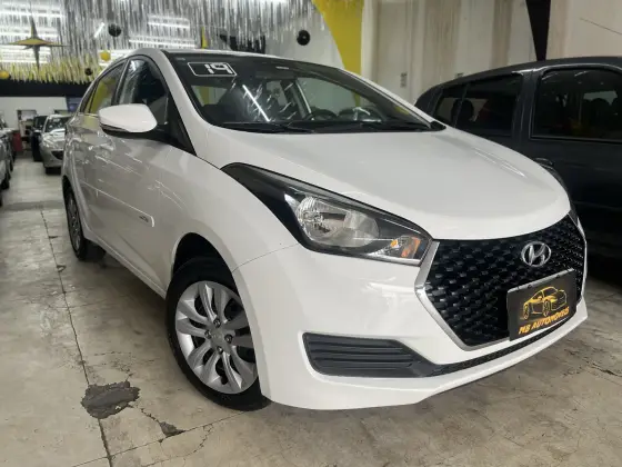 HYUNDAI HB20S 1.0 COMFORT PLUS 12V FLEX 4P MANUAL
