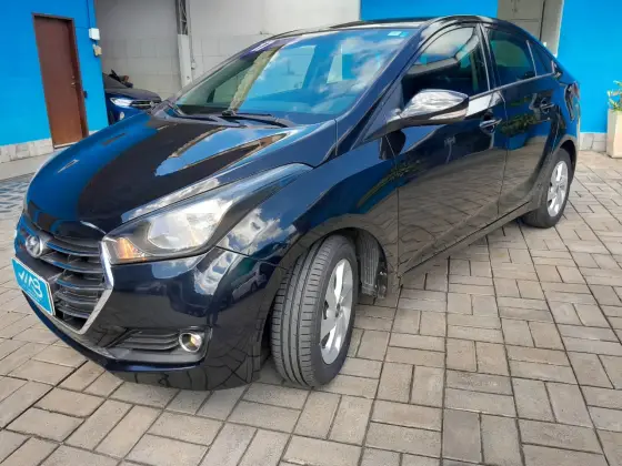 HYUNDAI HB20S 1.6 COMFORT PLUS 16V FLEX 4P AUTOMÁTICO
