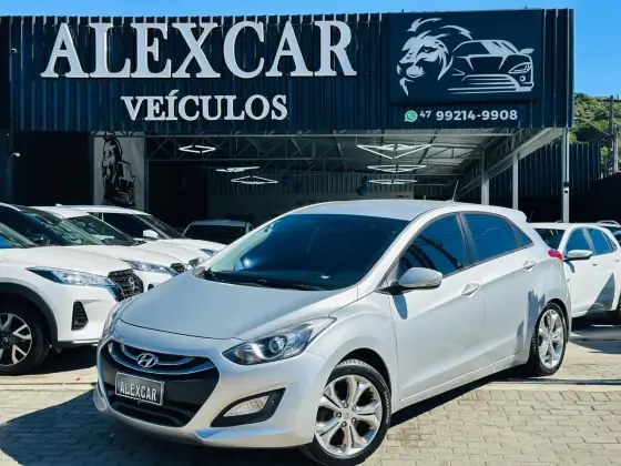 HYUNDAI I30 1.8 MPI 16V GASOLINA 4P AUTOMATICO HYUNDAI I30 1.8 MPI 16V GASOLINA 4P AUTOMATICO