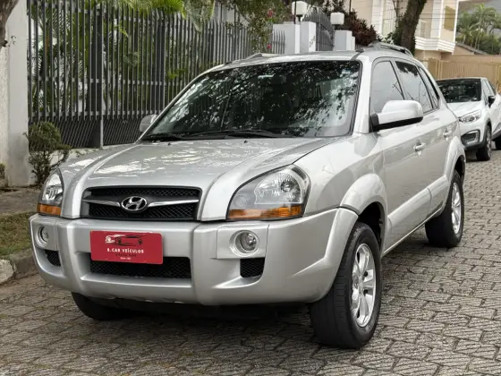 HYUNDAI TUCSON 2.0 MPFI GLS 16V 143CV 2WD FLEX 4P AUTOMÁTICO