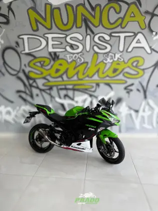KAWASAKI NINJA 400 KAWASAKI NINJA 400