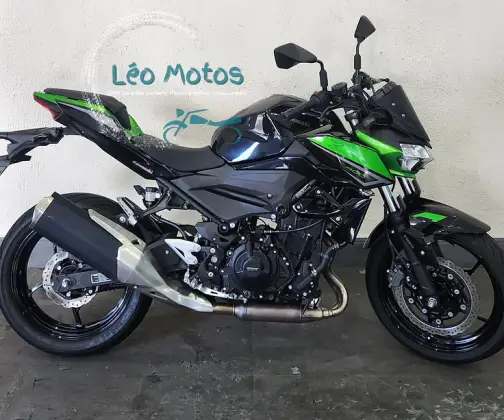 KAWASAKI Z400 KAWASAKI Z400