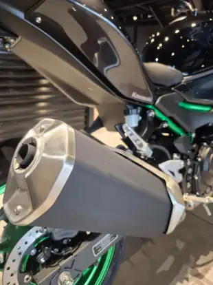 KAWASAKI-Z500 SE KAWASAKI-Z500 SE-2025