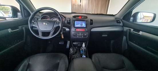 KIA-SORENTO-2014