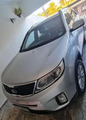 KIA-SORENTO-2014