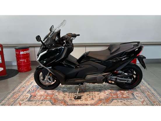 KYMCO-AK 550i-2025