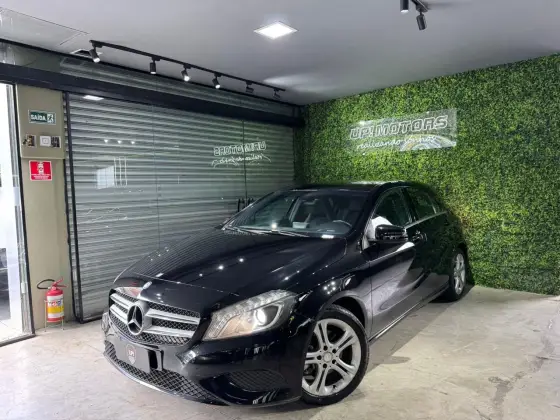 MERCEDES-BENZ CLASSE A 2.0 250 TURBO SPORT GASOLINA 4P AUTOMATIZADO