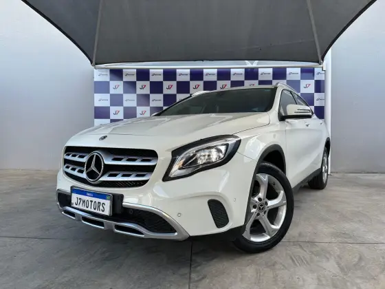 MERCEDES-BENZ GLA 200 1.6 CGI FLEX ADVANCE 7G-DCT MERCEDES-BENZ GLA 200 1.6 CGI FLEX ADVANCE 7G-DCT
