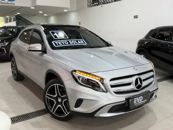 MERCEDES-BENZ GLA 250 2.0 16V TURBO GASOLINA SPORT 4P 4MATIC AUTOMÁTICO