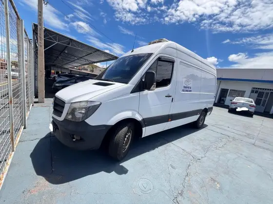 MERCEDES-BENZ SPRINTER 2.2 CDI DIESEL FURGÃO 313 STREET LONGO MANUAL