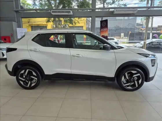 NISSAN KAIT 1.6 FLEX ADVANCE PLUS XTRONIC