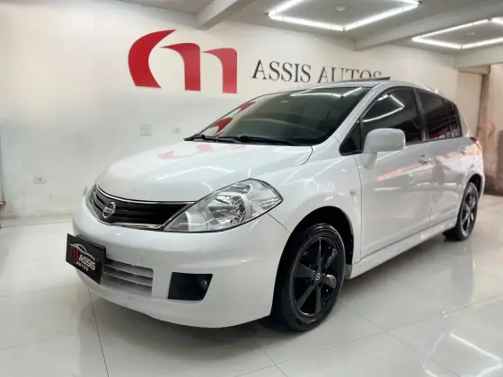 NISSAN TIIDA 1.8 SL 16V FLEX 4P MANUAL