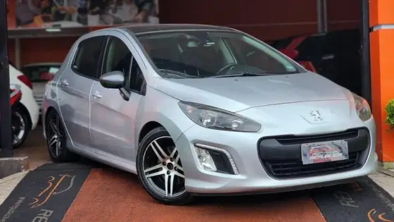 PEUGEOT 308 1.6 GRIFFE THP 16V GASOLINA 4P AUTOMÁTICO PEUGEOT 308 1.6 GRIFFE THP 16V GASOLINA 4P AUTOMÁTICO