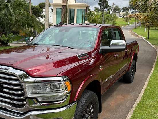 RAM-3500-6.7 I6 TURBO DIESEL LIMITED LONGHORN CD 4X4 AUTOMÁTICO RAM-3500-2022