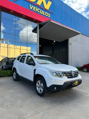 RENAULT DUSTER 1.6 16V SCE FLEX INTENSE MANUAL RENAULT DUSTER 1.6 16V SCE FLEX INTENSE MANUAL