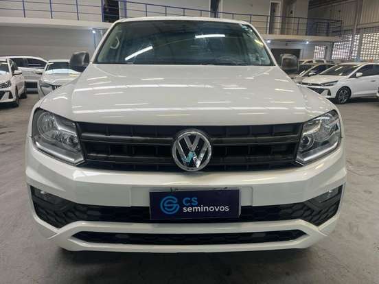 VOLKSWAGEN-AMAROK-2020