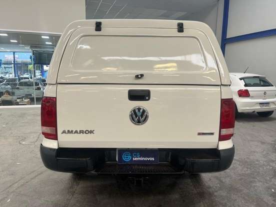 VOLKSWAGEN-AMAROK-2020